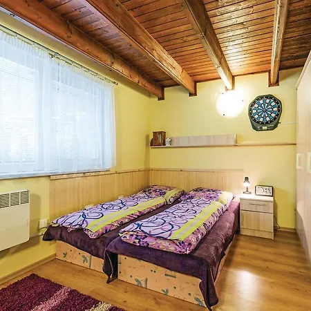 Three-bedroom Holiday In