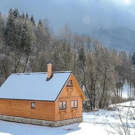 Three-bedroom Holiday In 펜션 *