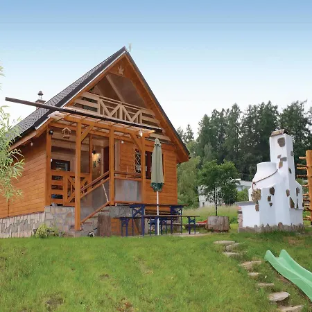 Three-bedroom Holiday In *